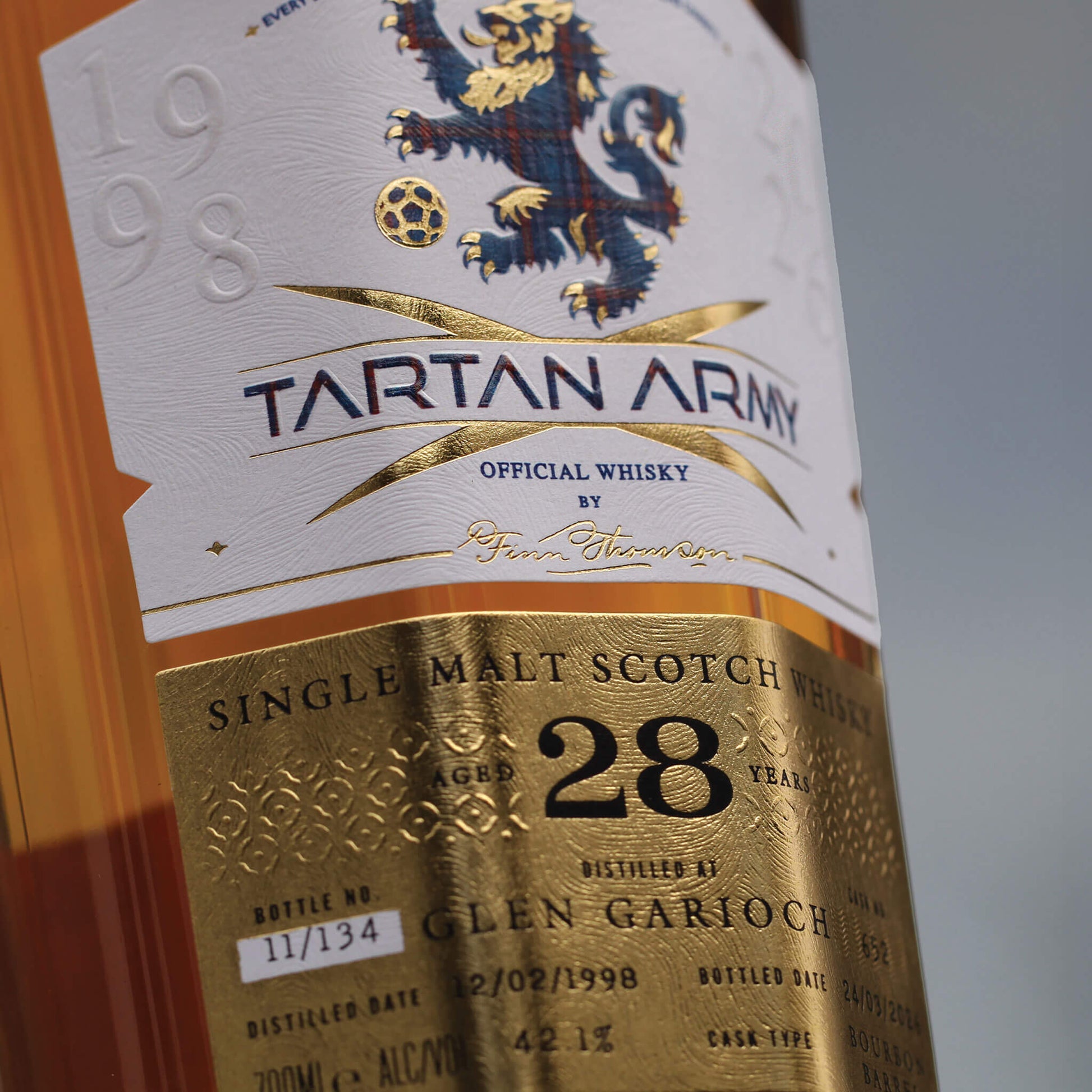 Close up image of Tartan Army Glen Garioch Whisky